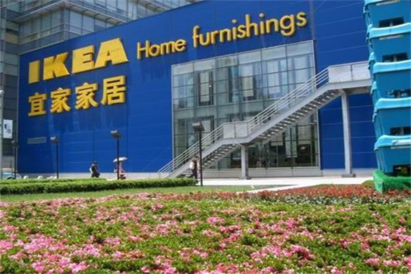 疫情形势恶化:奥地利“封国”……欧洲各地爆发了反对新冠疫情规定和封锁的抗议活动
