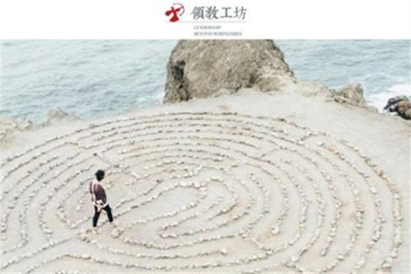 福州游神出圈,在“中国式赛博朋克”之夜与“神仙见面”
