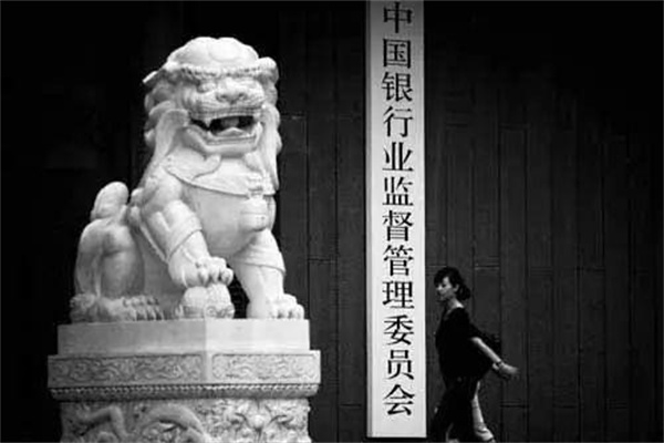中经评论：拿什么平息调味瓶里的风波